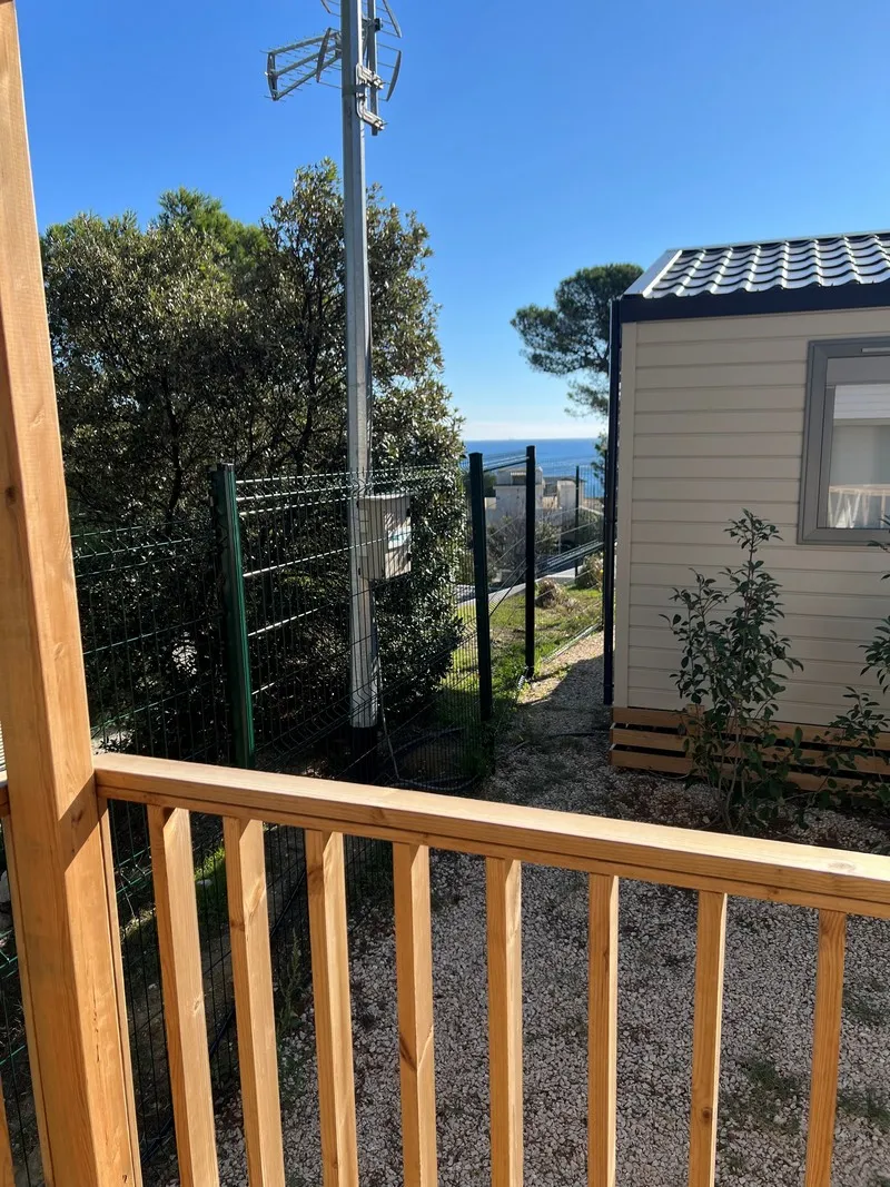 Mobil-Home ~27M² - Vue Partielle Mer - 2 Chambres + Climatisation