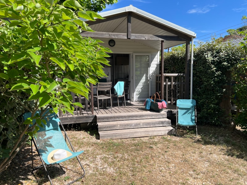 Stacaravan ~26m² - 2 kamers + airconditioning