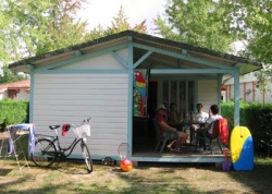 Chalet Creole (3 Adults + Baby)