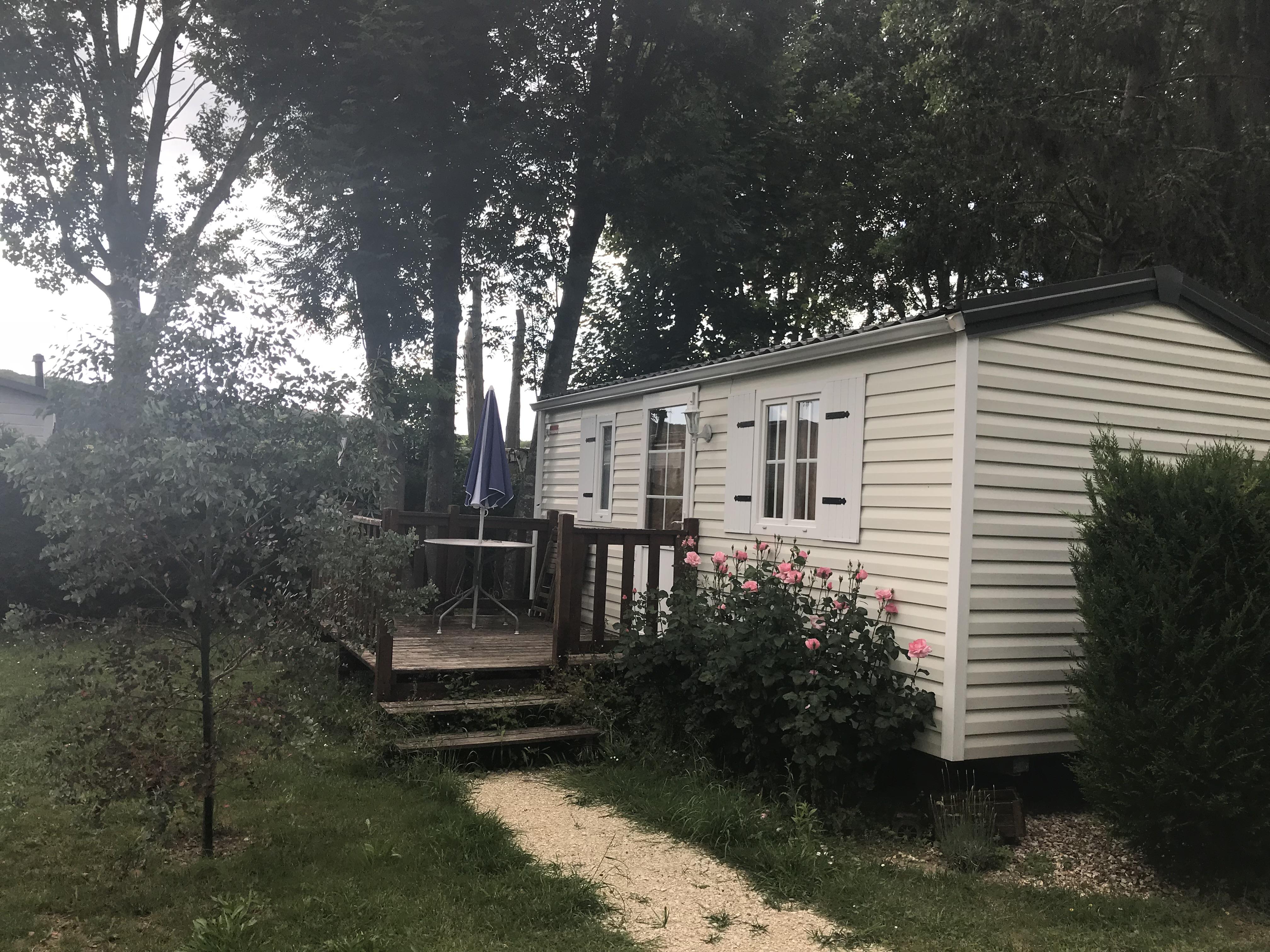 Établissement Le CATTIAUX Camping - Courdimanche Sur Essonne