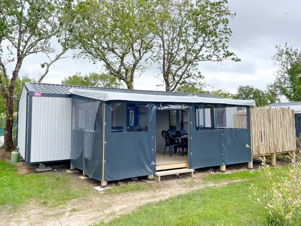 Location - Mobilhome Trio Premium 40M² Jacuzzi (3 Chambres ) Terrasse -Couverte - Camping les Brillas