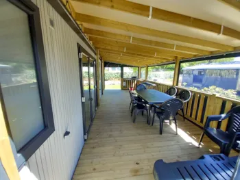 Mietunterkunft - Mobilhome Quattro Premium 40M² Jacuzzi (4 Schlafzimmer) Überdachte Terrasse - Camping les Brillas