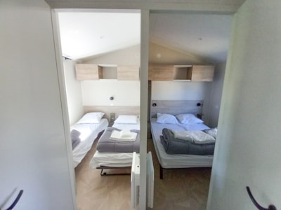 Mobilhome Quattro Premium 40m² Jacuzzi (4 bedrooms), Covered terrace — 6