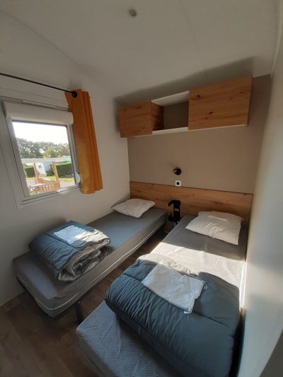 Mobile-home authentique 27m² (2 bedrooms) half-covered terrace — 4