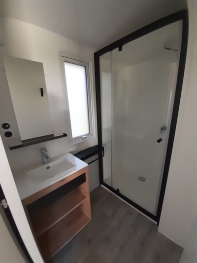 Mobile-home authentique 27m² (2 bedrooms) half-covered terrace — 5