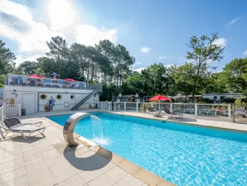 Flower Camping La Canadienne - Ucamping