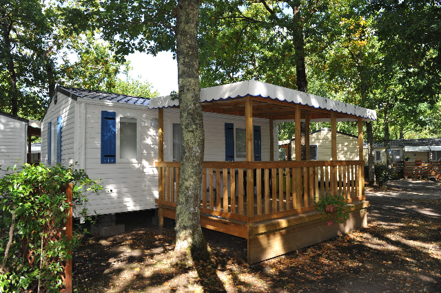 Mobil-home STANDARD - 23m² - 2 chambres - terrasse couverte + TV