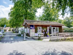 Flower Camping La Canadienne - image n°53 - UniversalBooking