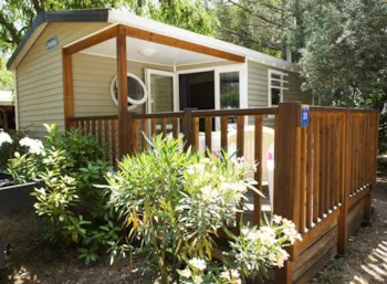 Mietunterkunft - Mobilheim Olivier Confort 29M² (2 Zimmer) - Terrasse 9 M² + Tv - Flower Camping Le Mas de Mourgues
