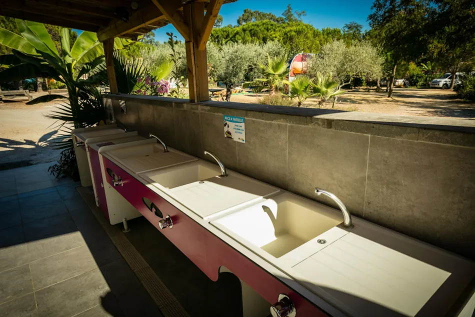 Flower Camping Le Mas de Mourgues