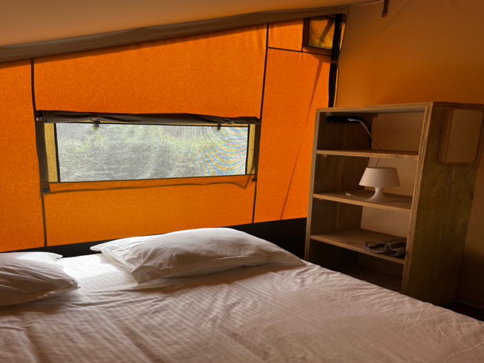 Safari Lodge 37 M2 (Sans Sanitaires), 2 Chambres, Terrasse Couverte