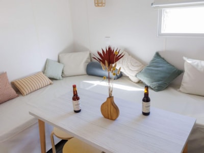 Ecrin Cocoon Insolite 16m² (without toilet blocks) 2 bedrooms + TV + sheltered terrace 14 m² — 10