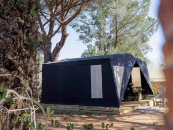 Mietunterkunft - Ecrin Cocoon Insolite 16M² (Ohne Sanitäranlagen) 2 Zimmer + Tv + Überdachte Terrasse 14 M² - Flower Camping Le Mas de Mourgues