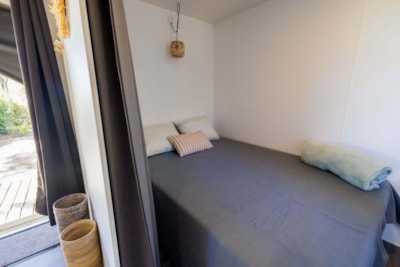 Ecrin Cocoon Insolite 16m² (without toilet blocks) 2 bedrooms + TV + sheltered terrace 14 m² — 5