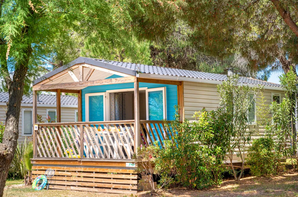 Location - Mobil-Home Romarin Confort 32M² (2 Chambres)+ - Terrasse Couverte 8 M² - Tv + Climatisation - Flower Camping Le Mas de Mourgues