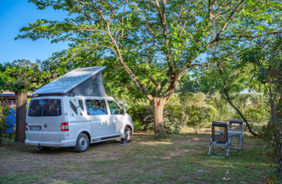 Comfort Package (1 tent, caravan or motorhome / 1 car / electricity 10A) — 4
