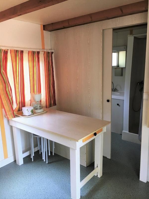 Mobil-Home Ancien 21M² (2 Chambres)