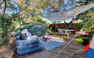 Package Confort : Pitch 1 car + tent, caravan or camping-car + electricity (10A)