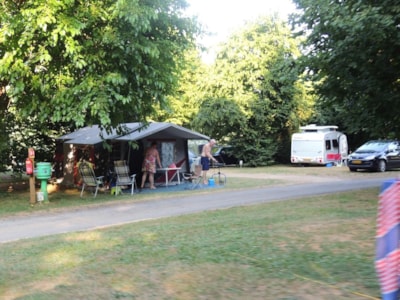 Great comfort Package (1 tent, caravan or motorhome / 1 car)