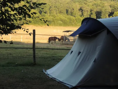 Piazzola Privilège (Tenda, Roulotte, Camper / 1 Auto / Elettricità 10A)