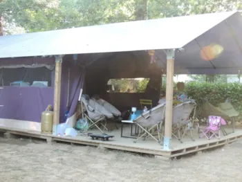 Mietunterkunft - Freeflower Standard 37M² 2 Schlafzimmer + Überdachte Terrasse - Flower Camping Les Nauves