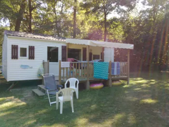 Mietunterkunft - Mobilheim Standard 29 M² 2 Zimmer + Bedeckte Terrasse - Flower Camping Les Nauves