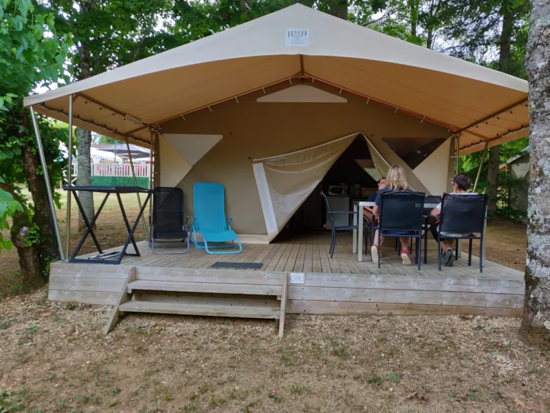 Lodge Canada Standard 32M² (2 Chambres) Dont Terrasse Couverte 12M² - Sans Sanitaires