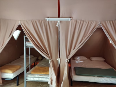 Lodge CANADA Standard 32m² (2 rooms) sheltered terrace 12m² without private facilities