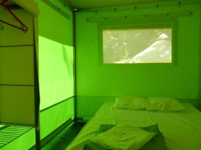 Lodge Standard 20m² 2 bedrooms without toilet blocks + Half-covered terrace
