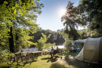 Pitch - Confort Camping Pitch - Huttopia Beaulieu sur Dordogne