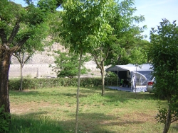 Pitch - Privilege Package (1 Tent, Caravan Or Motorhome / 1 Car / Electricity 10A) - By River Side - Flower Camping Le Riviera