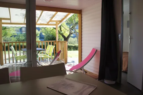 Huuraccommodatie(s) - Stacaravan Premium 32M² 2 Kamers + 2 Badkamers + Bed 160 + 2 Tv + Airconditioning - image n°5 - Flower Camping Le Riviera