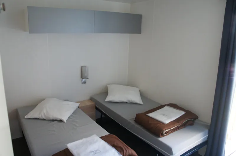 Mobil Home Premium 32M² 2 Chambres + 2 Salles De Bain + Terrasse Couverte 9M² +  Tv + Clim