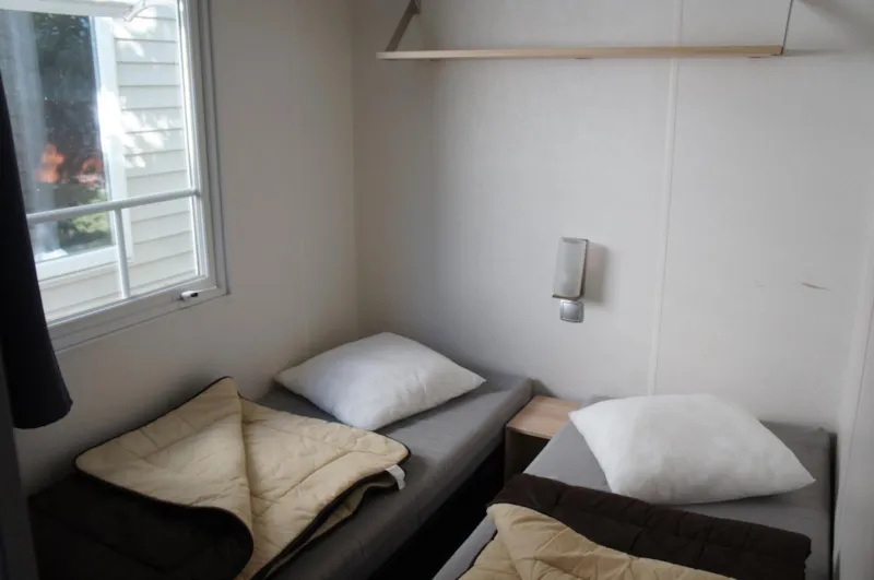 Mobil Home Premium 32 M² 3 Chambres + Terrasse 12M² Semi-Couverte (9M²) + Tv + Clim