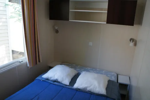 Location - Mobil Home Confort 32 M² 2 Chambres + Terrasse 12M² Semi-Couverte (9M²) + Tv - image n°7 - Flower Camping Le Riviera