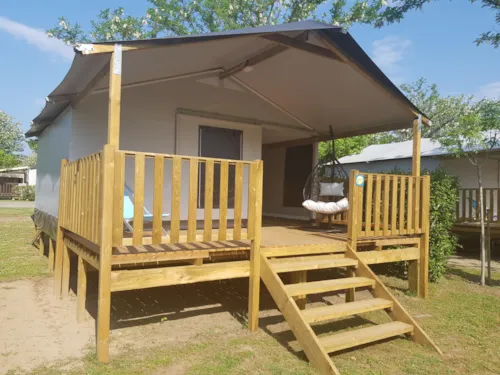 Mietunterkunft - Lodge Confort + 25M² 2 Schlafzimmer - image n°1 - Flower Camping Le Riviera