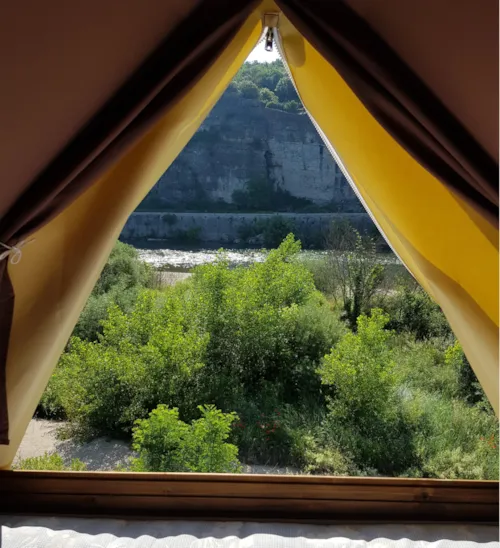 Location - Tente Bivouac Confort 6M² 1 Chambre - image n°5 - Flower Camping Le Riviera
