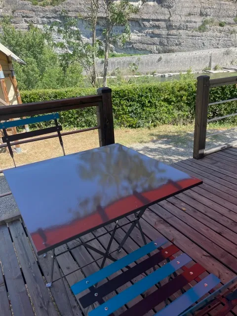 Accommodation - Mobile Home Premium 21M² 1 Bedroom + Terrace 12M² Semi-Covered (9M²) - Tv + Air Conditioning + River View - image n°2 - Flower Camping Le Riviera