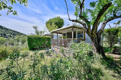 Accommodation - Mobile Home Premium 27 M² 2 Bedrooms + Tv + Air-Conditioning + River Vue - image n°1 - Flower Camping Le Riviera
