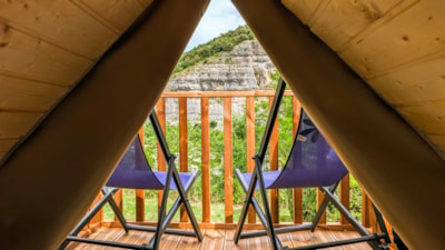 Bivouac Tent + 1 bedroom 6M2 + terrace and fridge