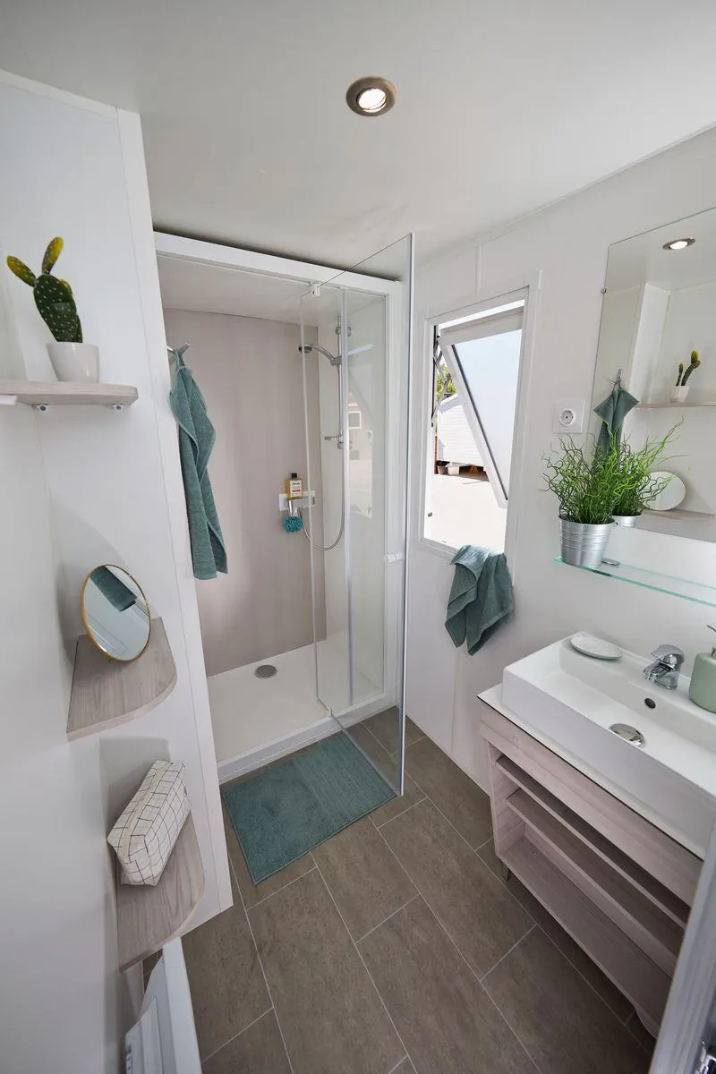 Mobil-Home Premium 35M² (6P-3Ch), Clim, Tv, Lave-Vaisselle, Lit 160, Plancha, Nespresso