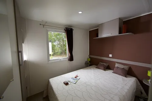 Mietunterkunft - Mobilheim Confort 27M² (4P-2 Zimmer), Klima, Tv - image n°5 - Flower Camping Saint Amand
