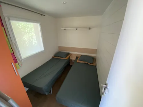 Accommodation - Mobile-Home Confort 32 M² (6P-3 Bedrooms), Airco, Tv - image n°3 - Flower Camping Saint Amand