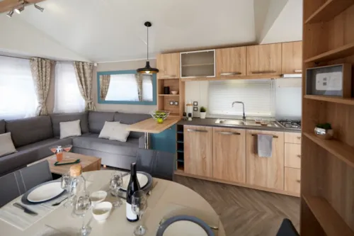 Accommodation - Mobile-Home Luxe 40 M² (4P-2 Bedrooms), Air Conditionning, Tv, Dishwasher, Plancha, Nespresso - image n°3 - Flower Camping Saint Amand