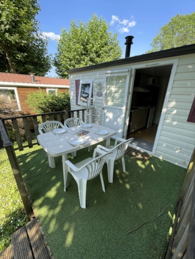Mobil home standard ALESIA 2 bedrooms in the shade