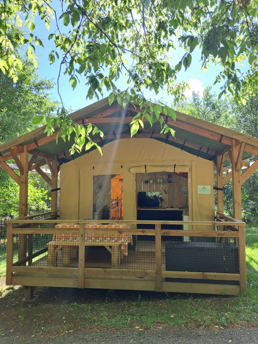 Location - Tente Lodge Glamping 24M2 4 Personnes - Camping le Chanet
