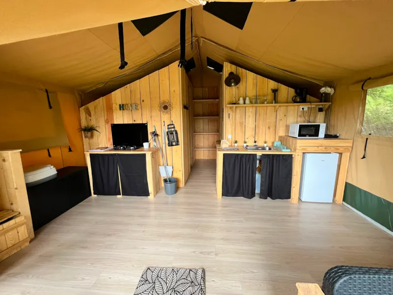Grande Tente Lodge Glamping  42M2 4 Personnes