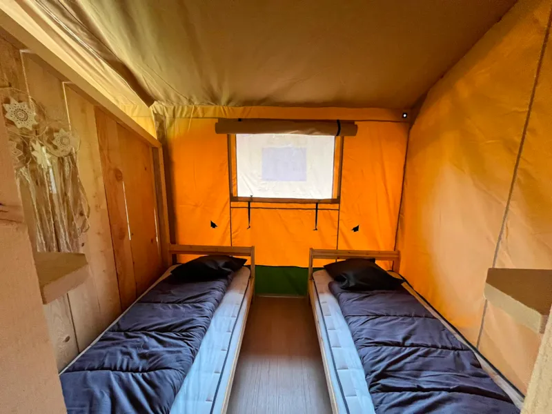 Grande Tente Lodge Glamping  42M2 4 Personnes