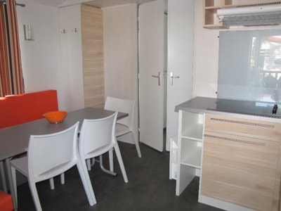 Mobilhome 31m² (3 bedrooms) + Covered terrace