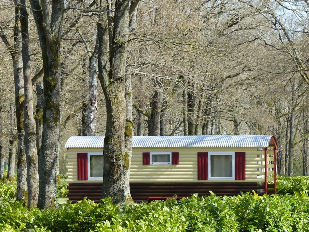 Accommodation - Gipsycar 20M² 1 Bedroom - Without Private Facilities - Camping des Etangs